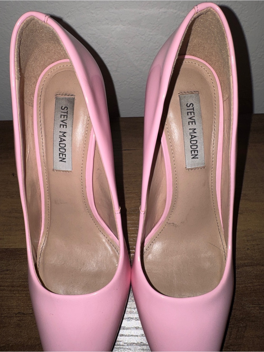 Steve Madden Pink Patent Stiletto Pumps - Picture 3 of 4